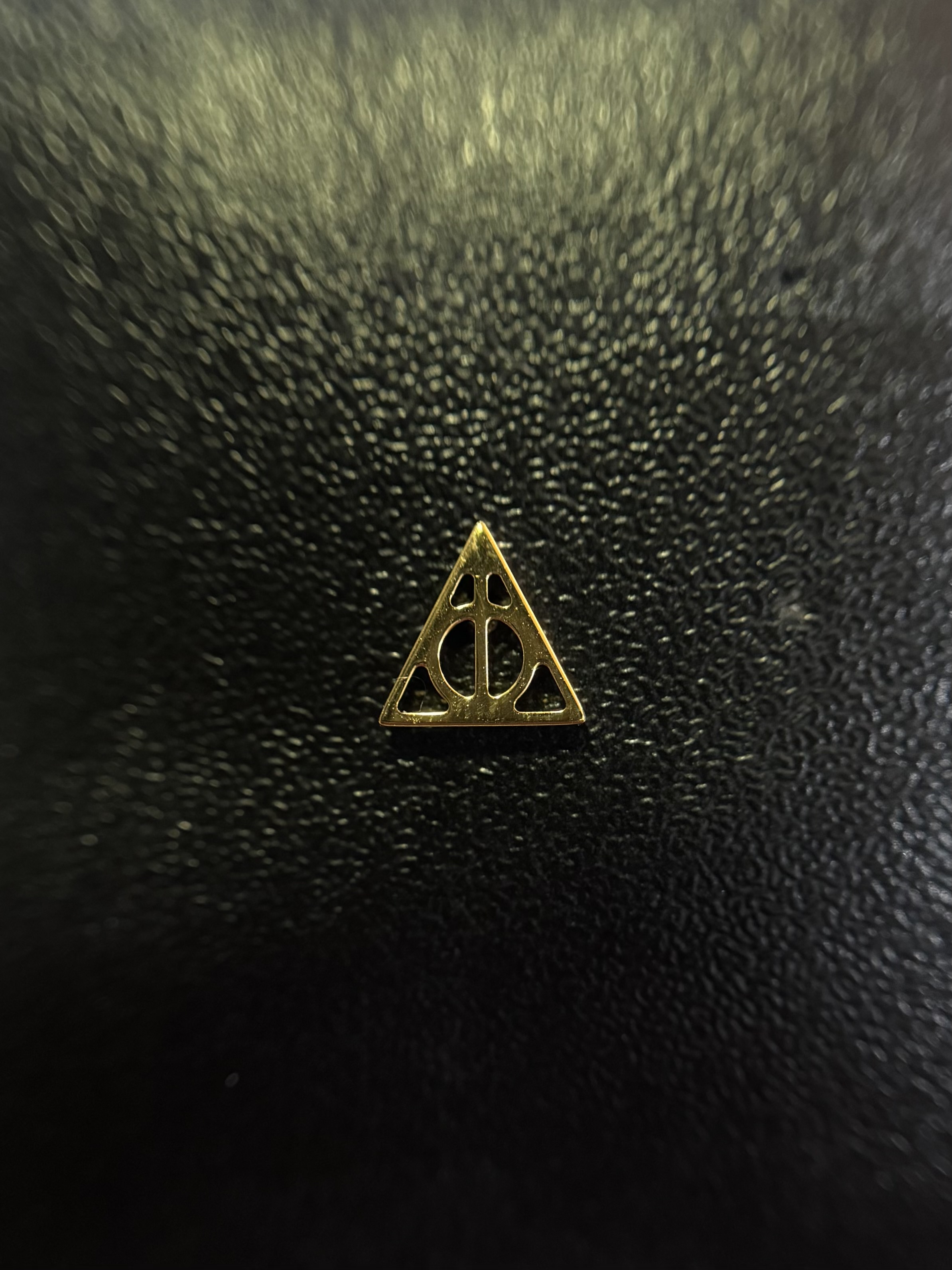 Labtet Relíquia da Morte Dourado