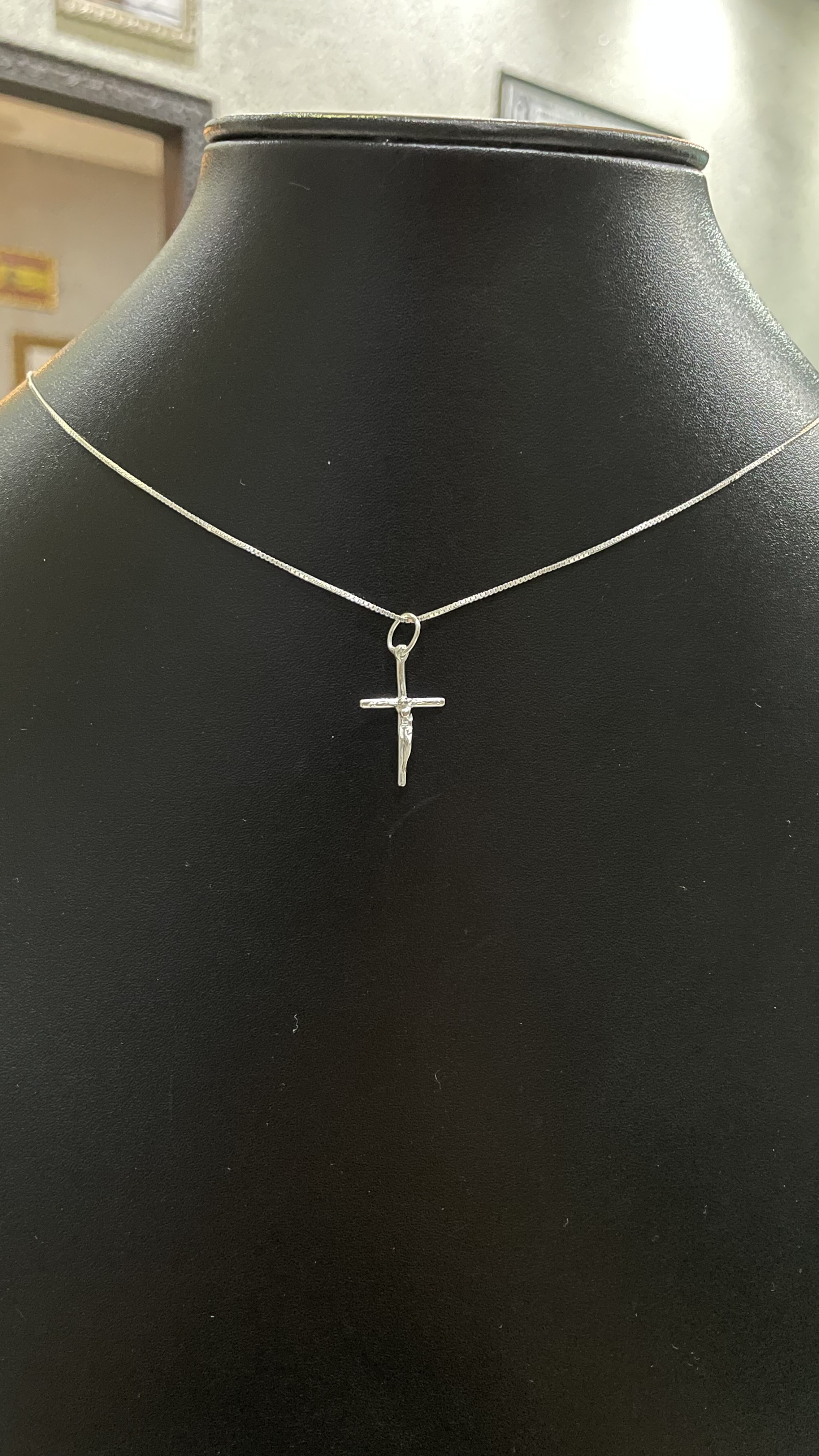 Cordão Masculino Veneziana com Cruz e Cristo