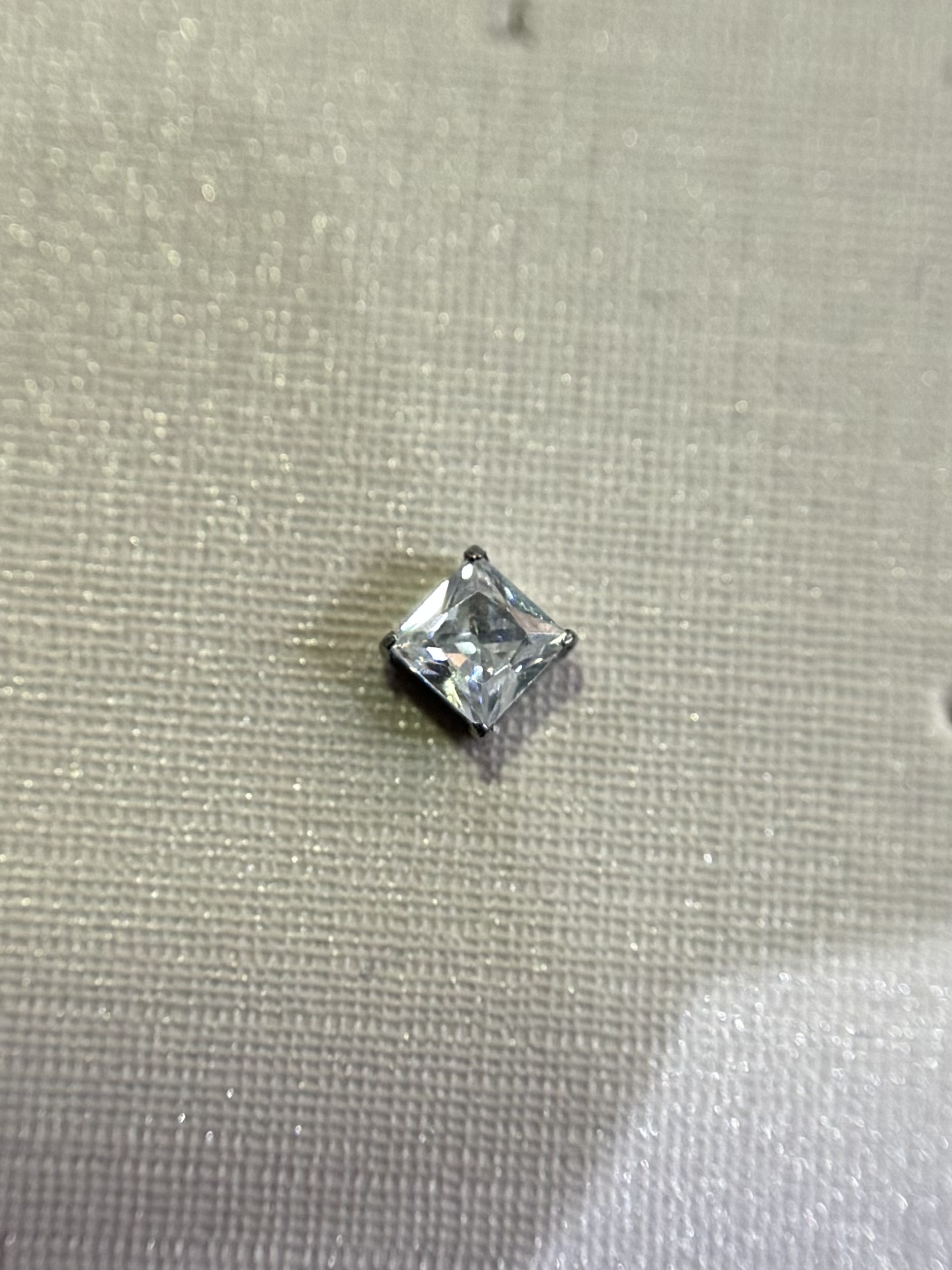 Labret Ponto de luz Quadrada P