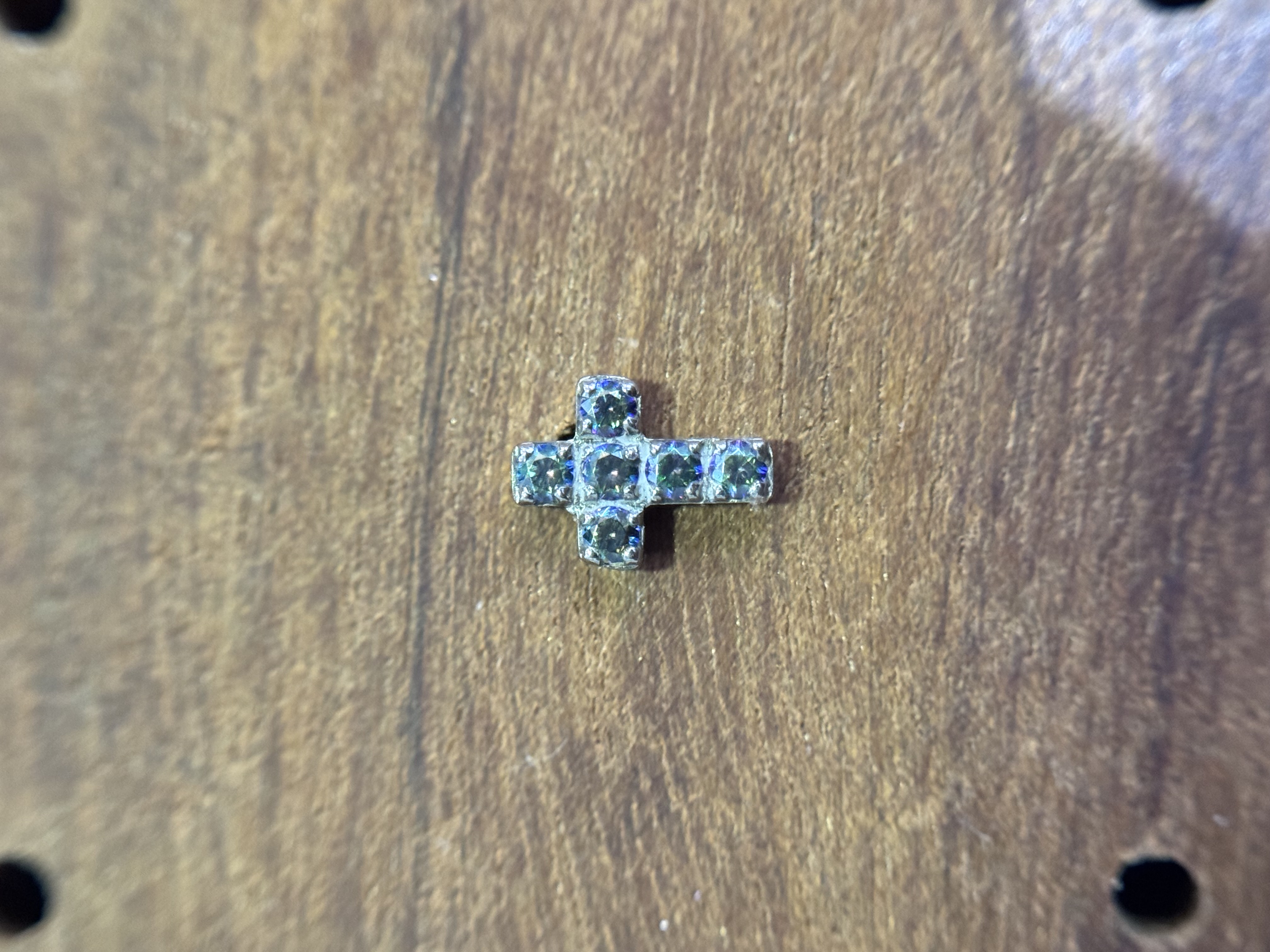 Labret Cruz P Cravejada Vitral-Medium