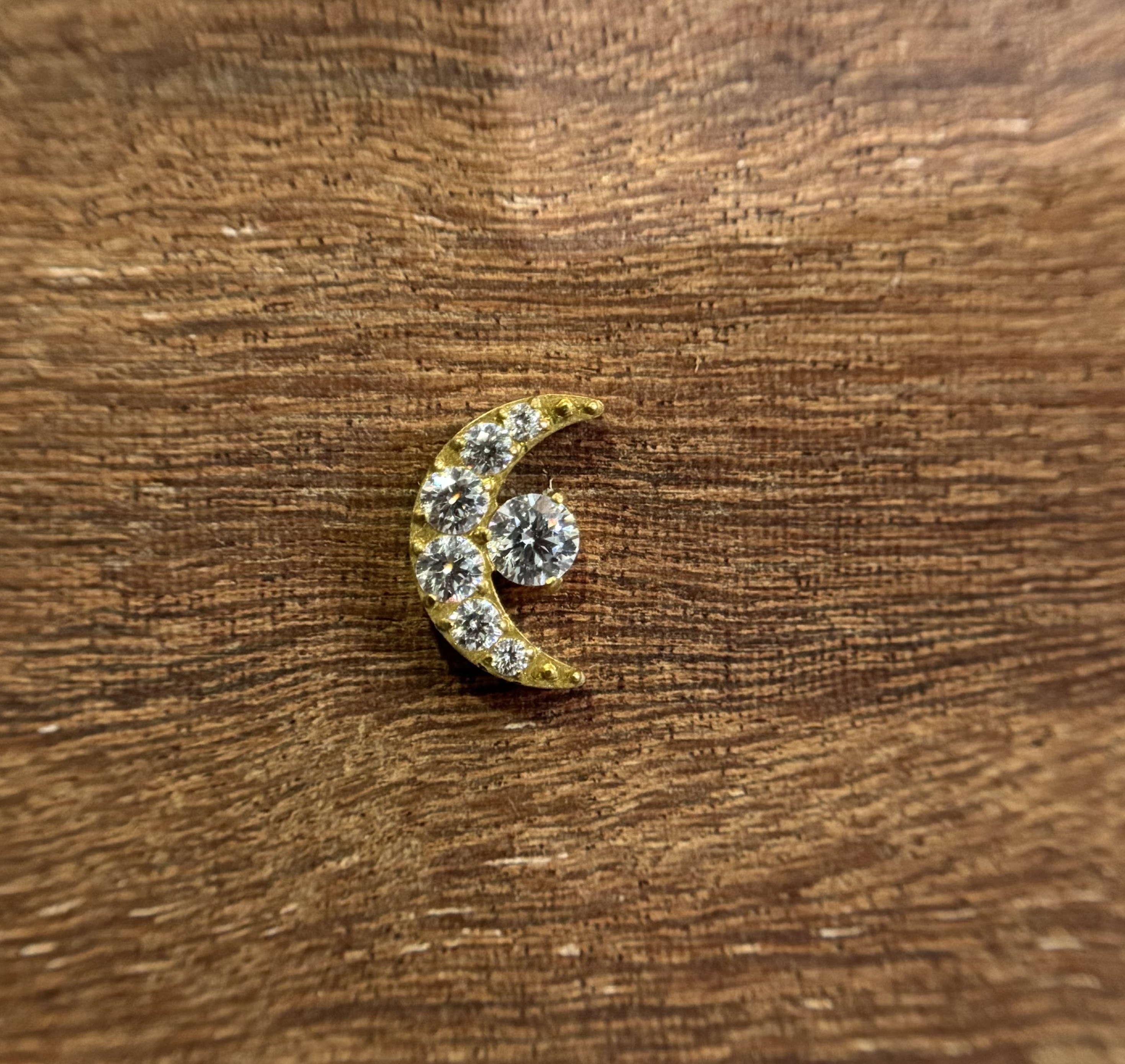 Labret Lua Dourada Cravejada/Ponto