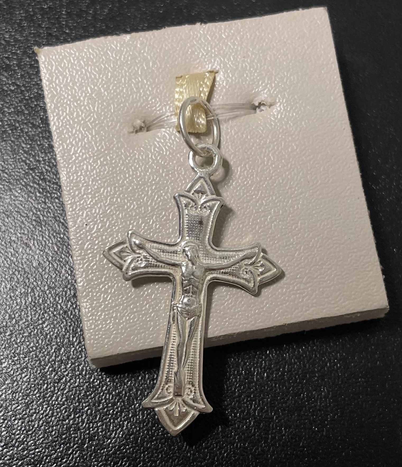 Pingente Cruz Luxo Desenhada