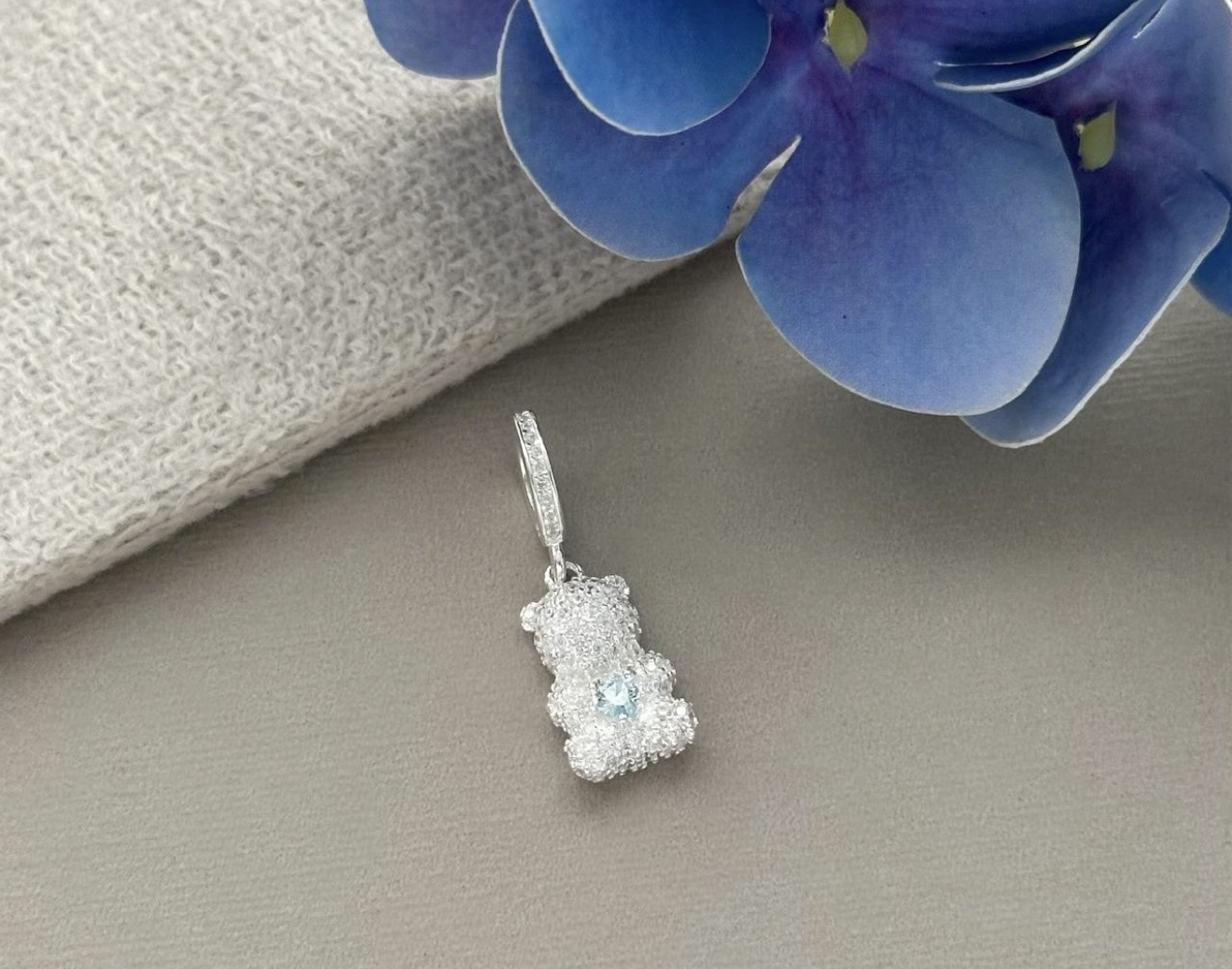 Berloque Urso Luxo Cravejado