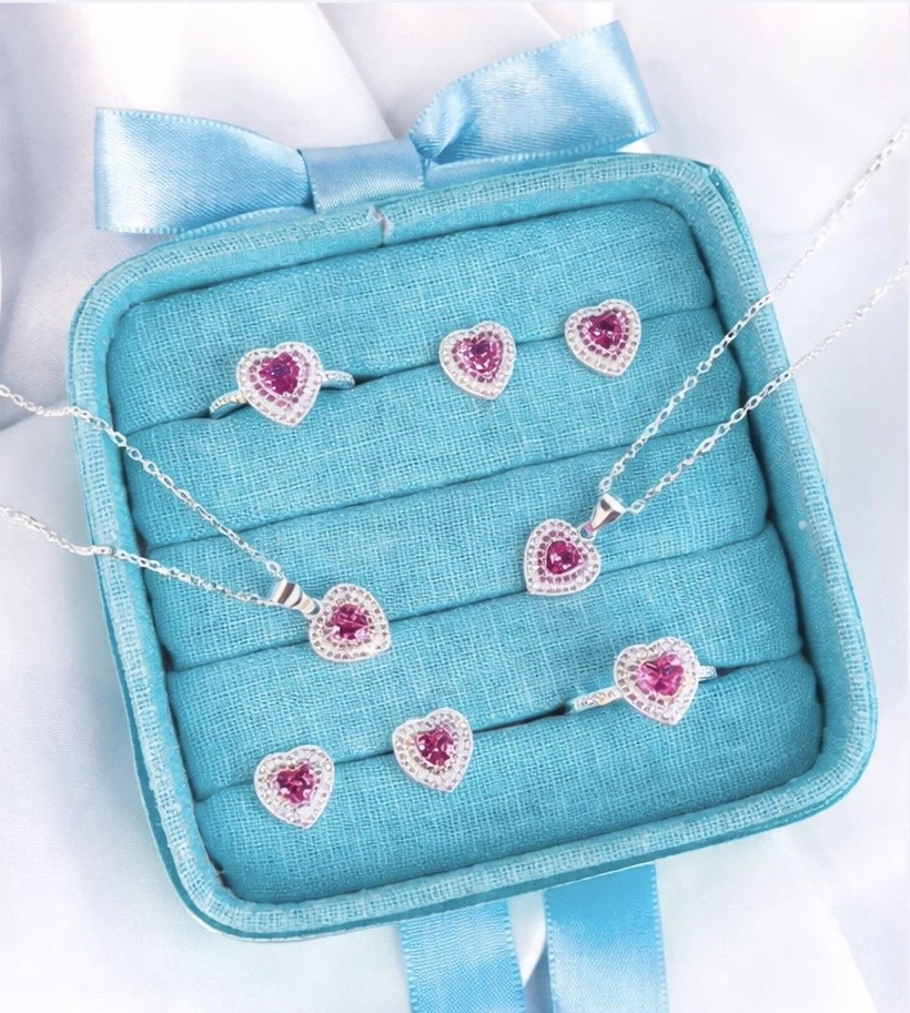Conjunto Coração Rosa Luxo
