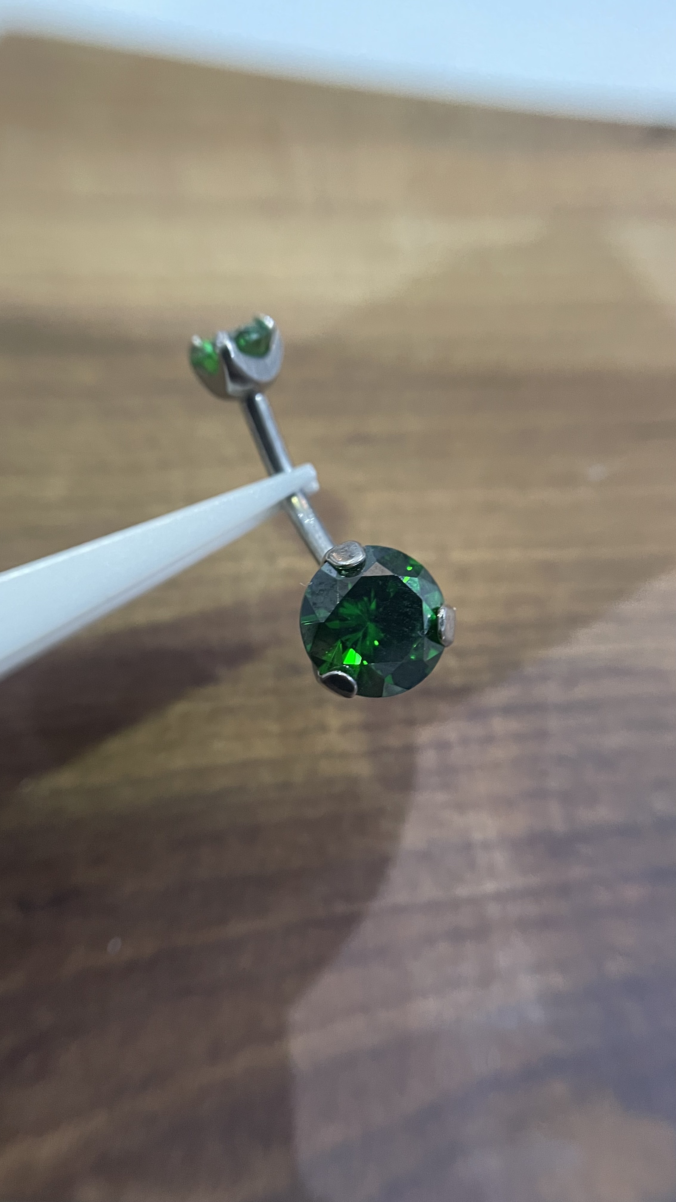 Umbigo Ângela Verde G