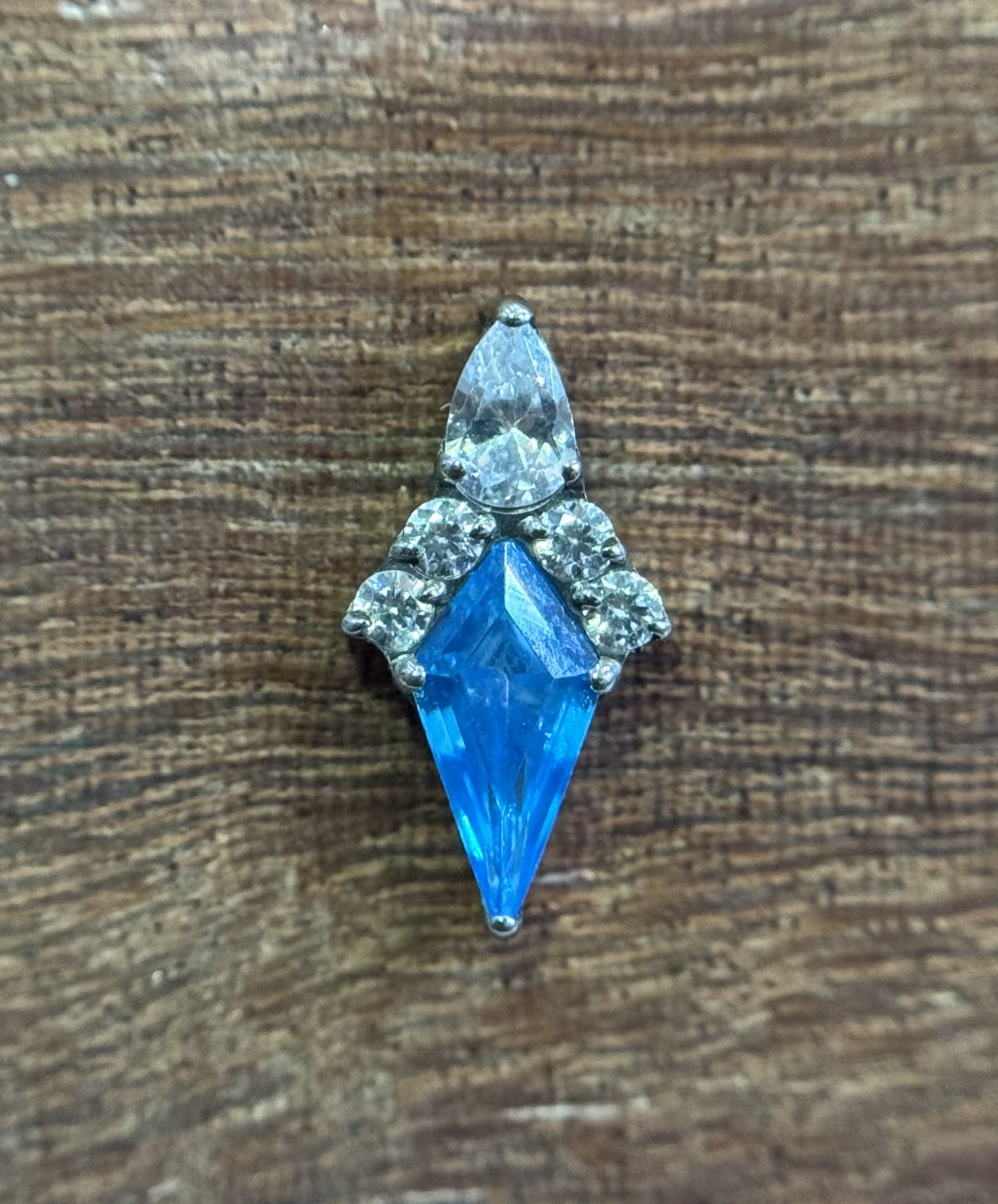 Labret Losango Luxo Azul