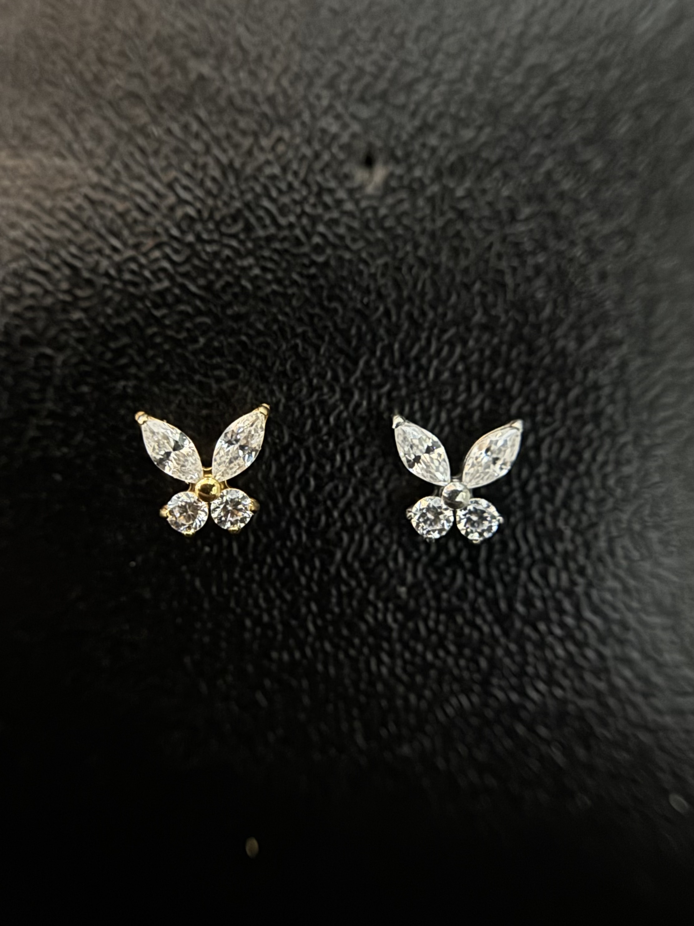 Labret Borboleta Mini Cravejada