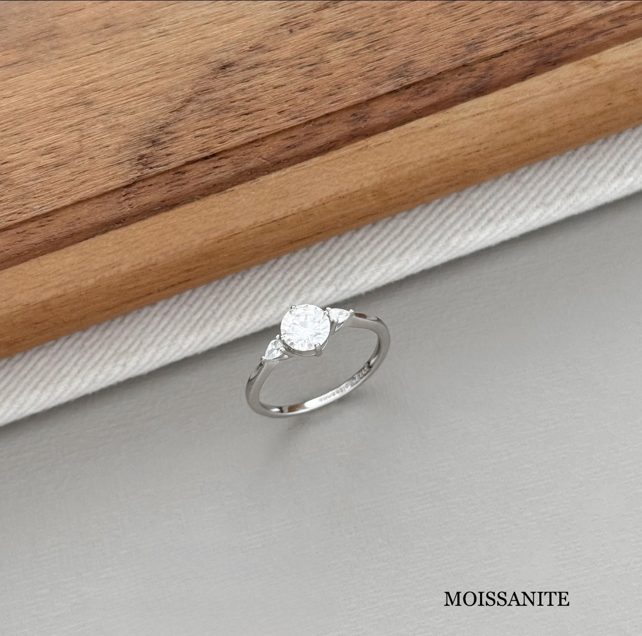 Anel Solitário MOISSANITE 