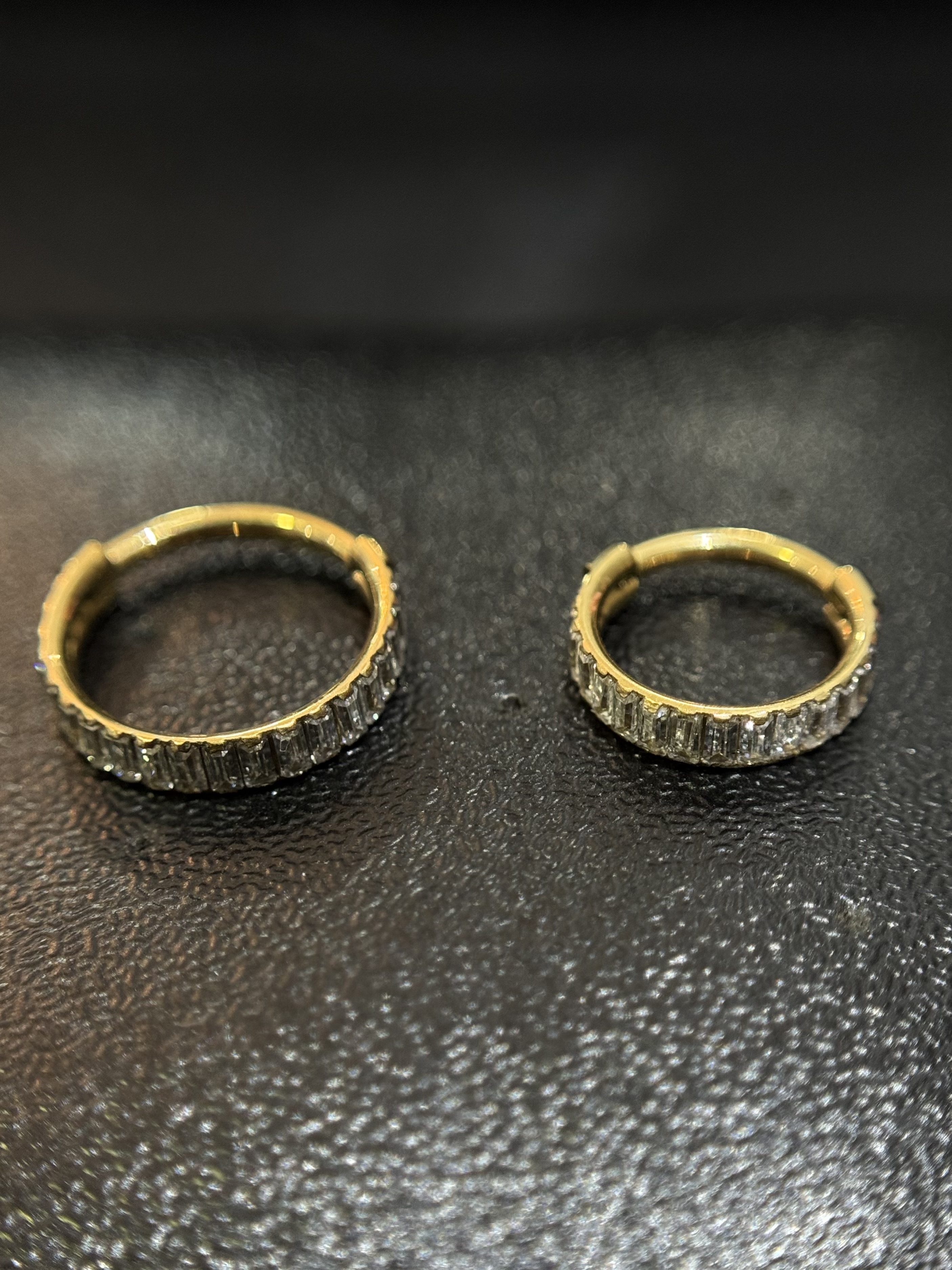 Argola Retângulo Swarosvik 8/10cm Dourada