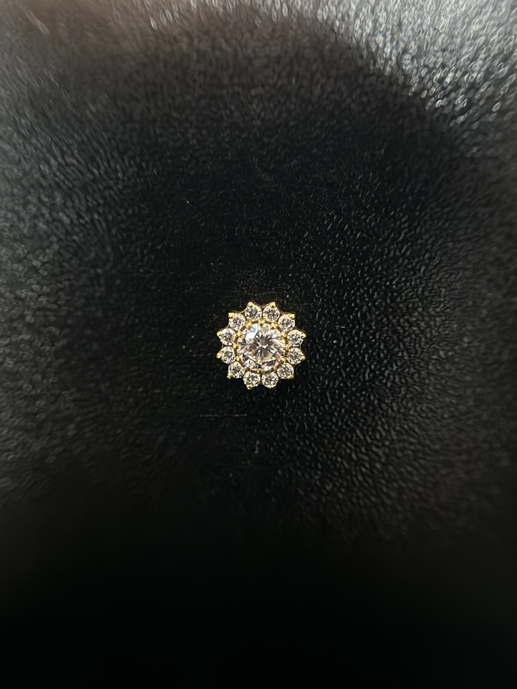 Labret Flor G Transparente Dourada