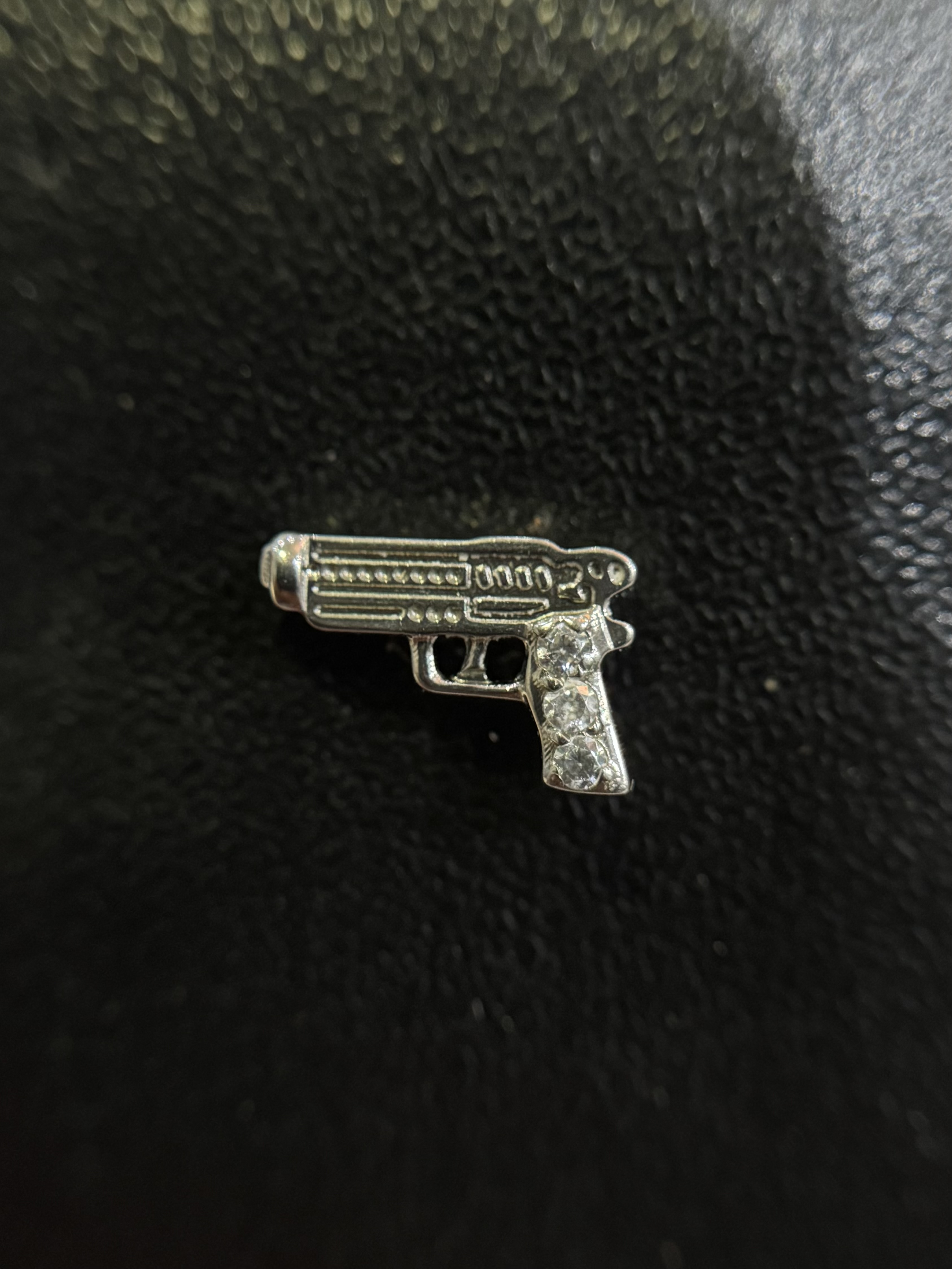 Labret Pistola