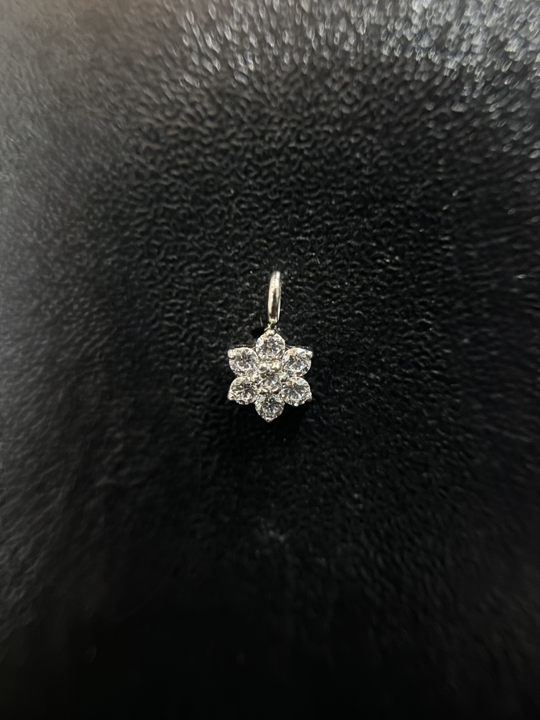 Pingente Flor Cravejada Prata
