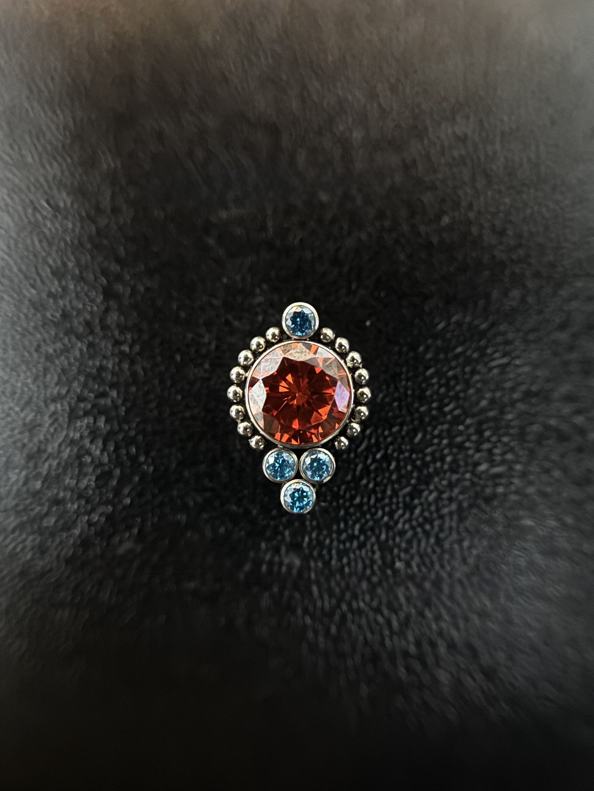 Labret A14 Indiano G Vermelho e Azul