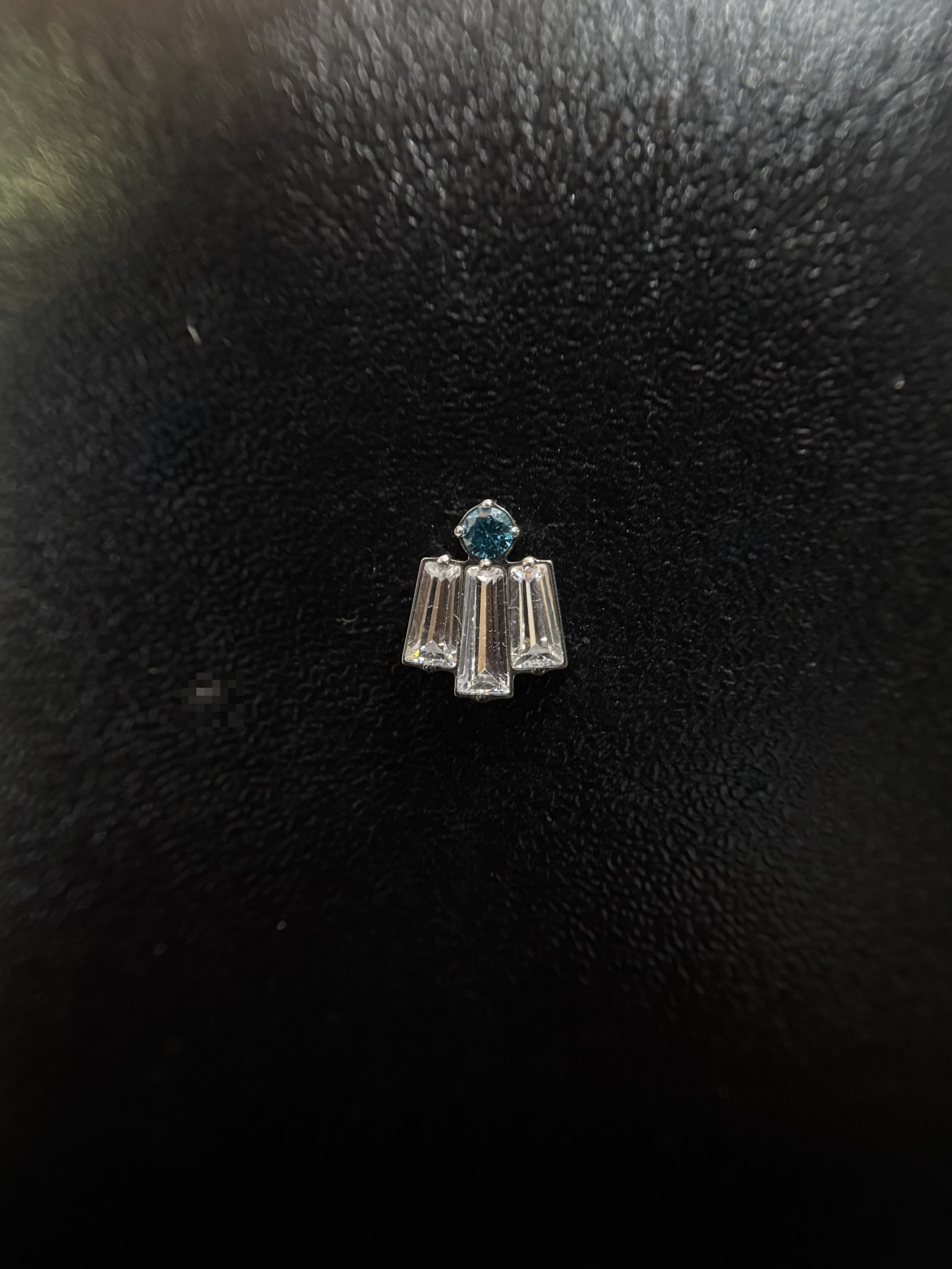 Labret Elma Com Ponto Azul