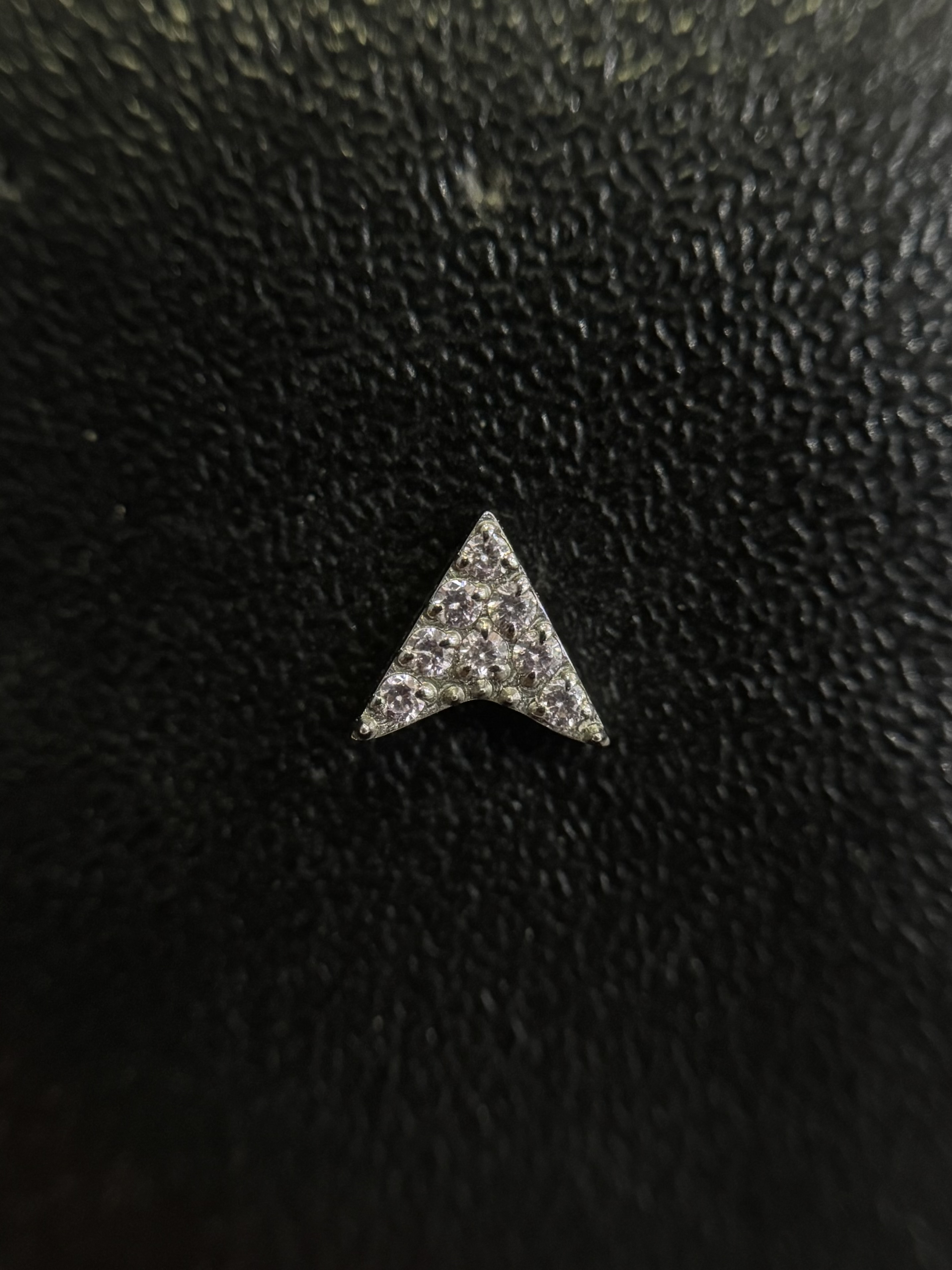 Labret Seta Cheia Ctavejada