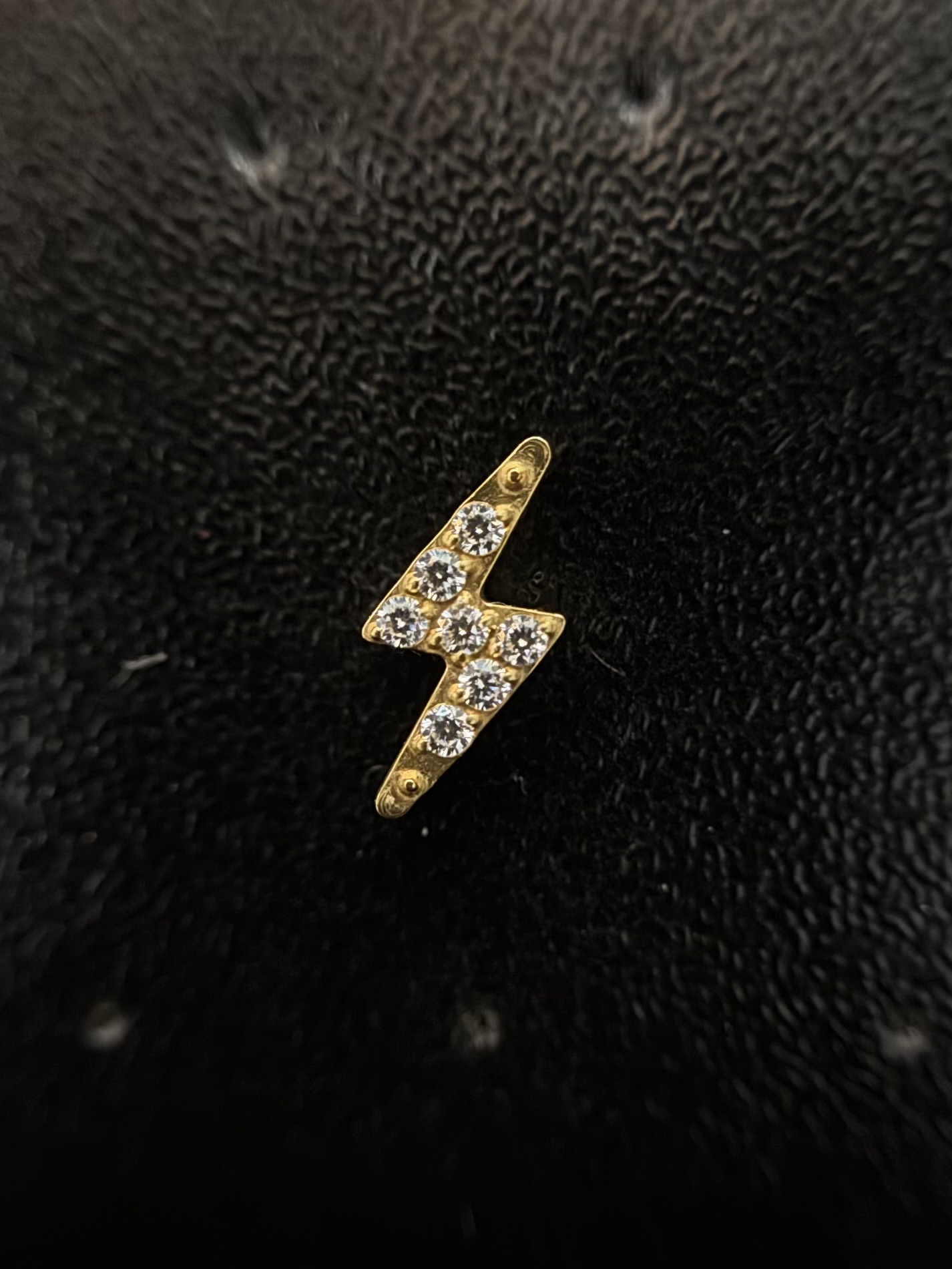 Labret Raio Cravejado Dourado